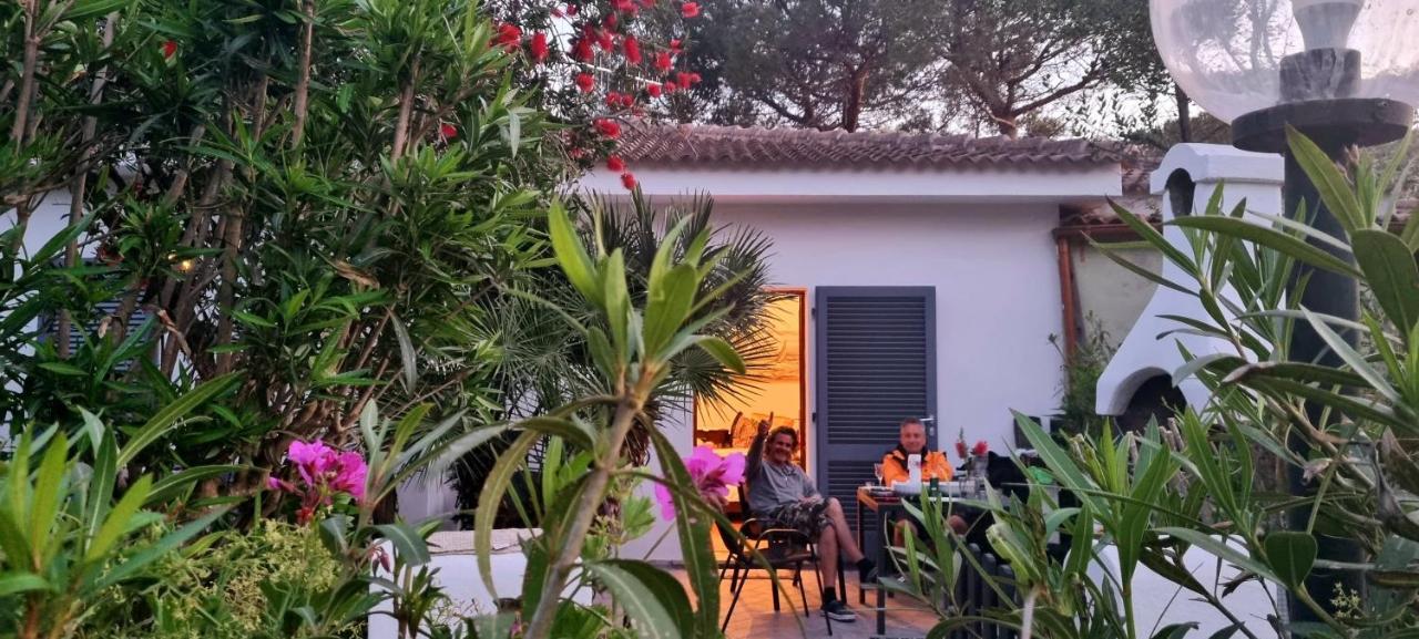 La Villetta Tre Palme Valledoria  Eksteriør billede